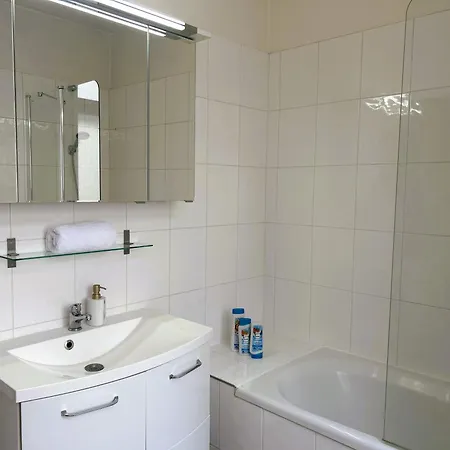 Affordable Floor 2br Nightlife Location In Center And Yet Quite Sleep Apartamento *